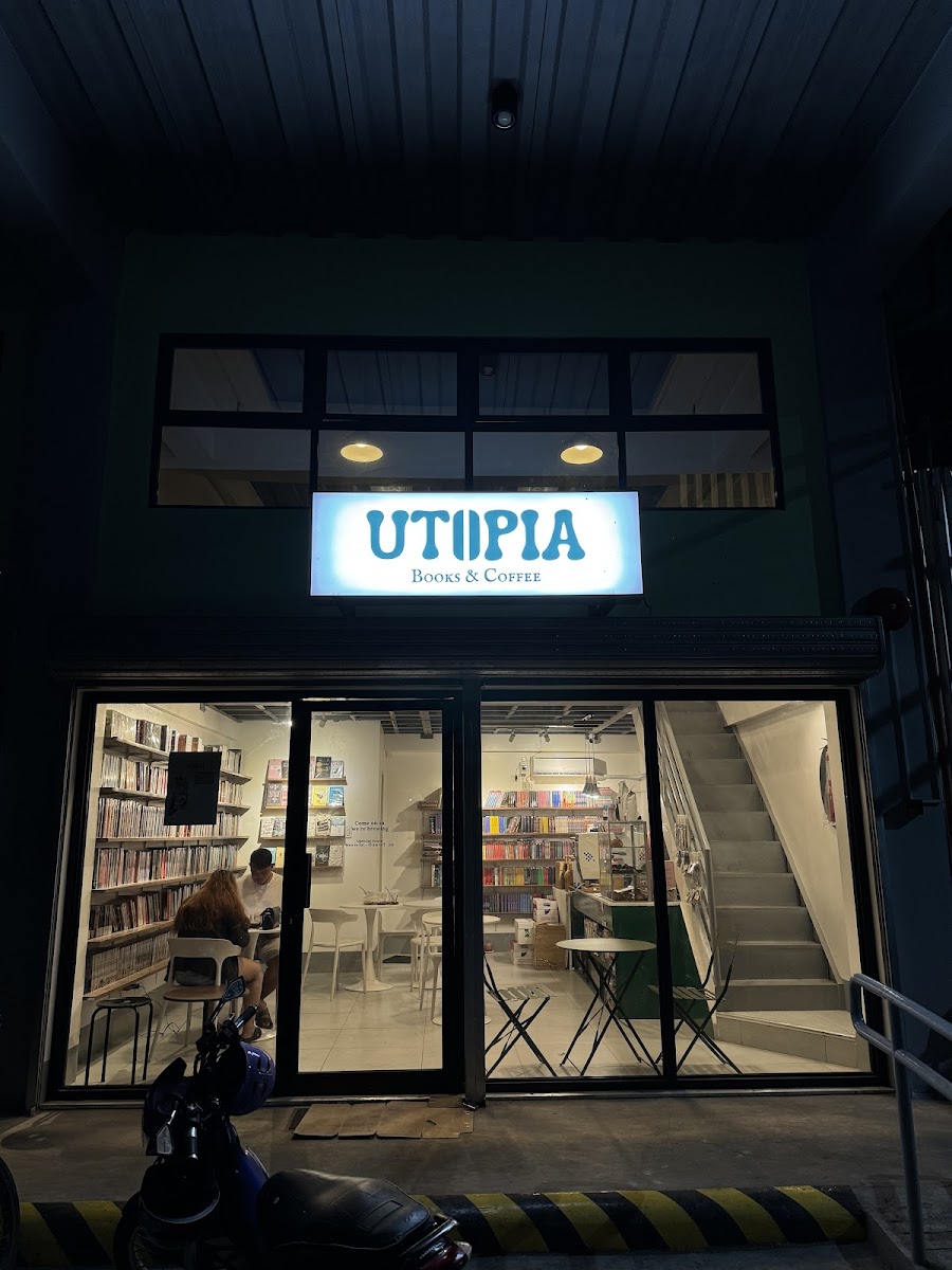 Utopia Books & Coffee