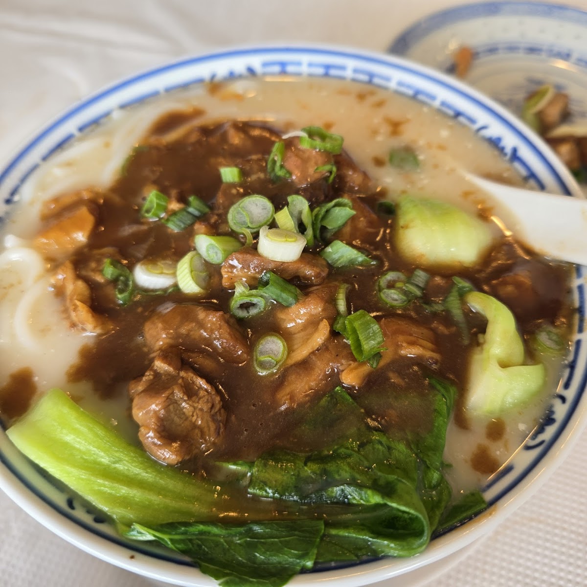 Loong’s Chinese Restaurant - Photo 8