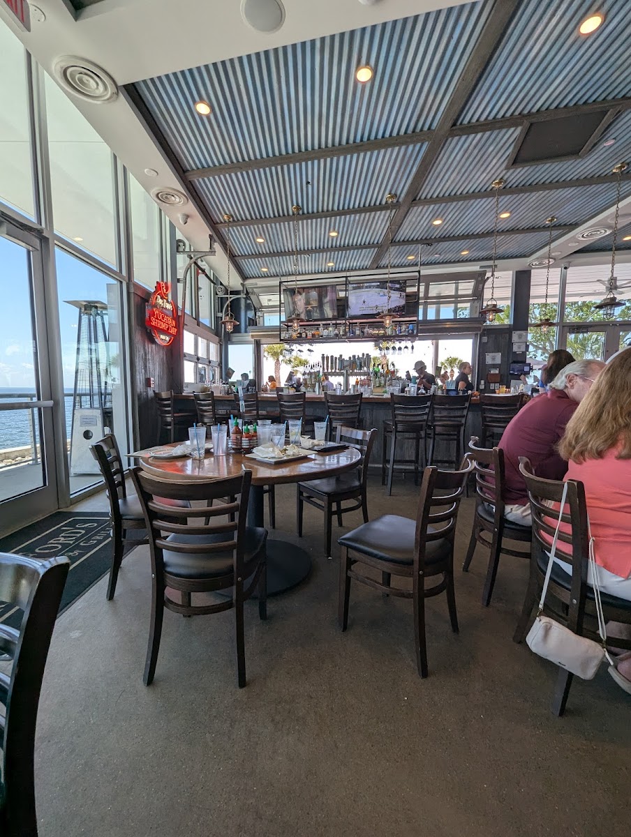 Doc Ford's Rum Bar and Grille St Pete Pier - Photo 4
