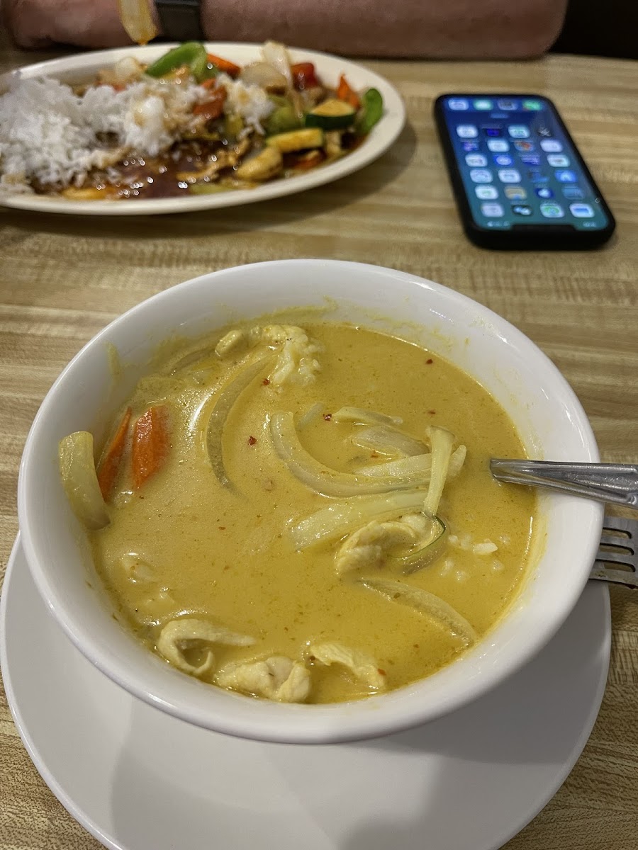 Buffalo Thai Kitchen - Photo 4