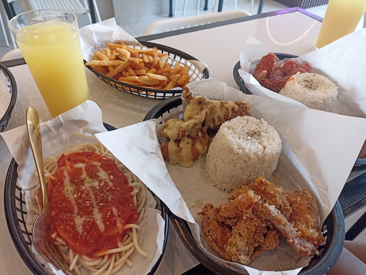 J&G Chicken Talavera Main Branch - Photo 6