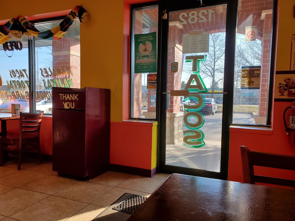 El Grande Burrito - Photo 9
