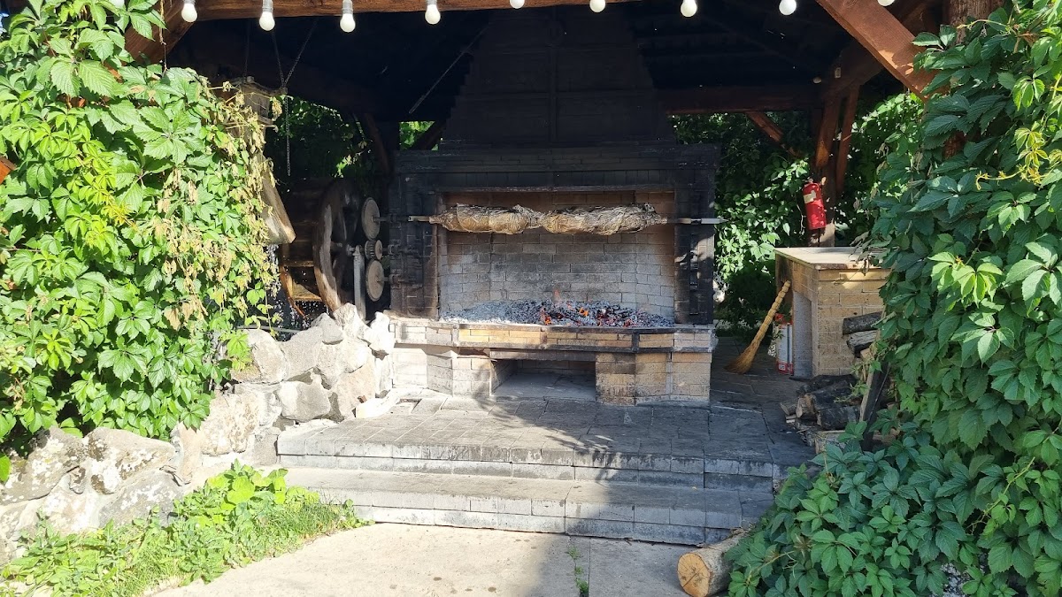 Tsirani Restaurant - Photo 6