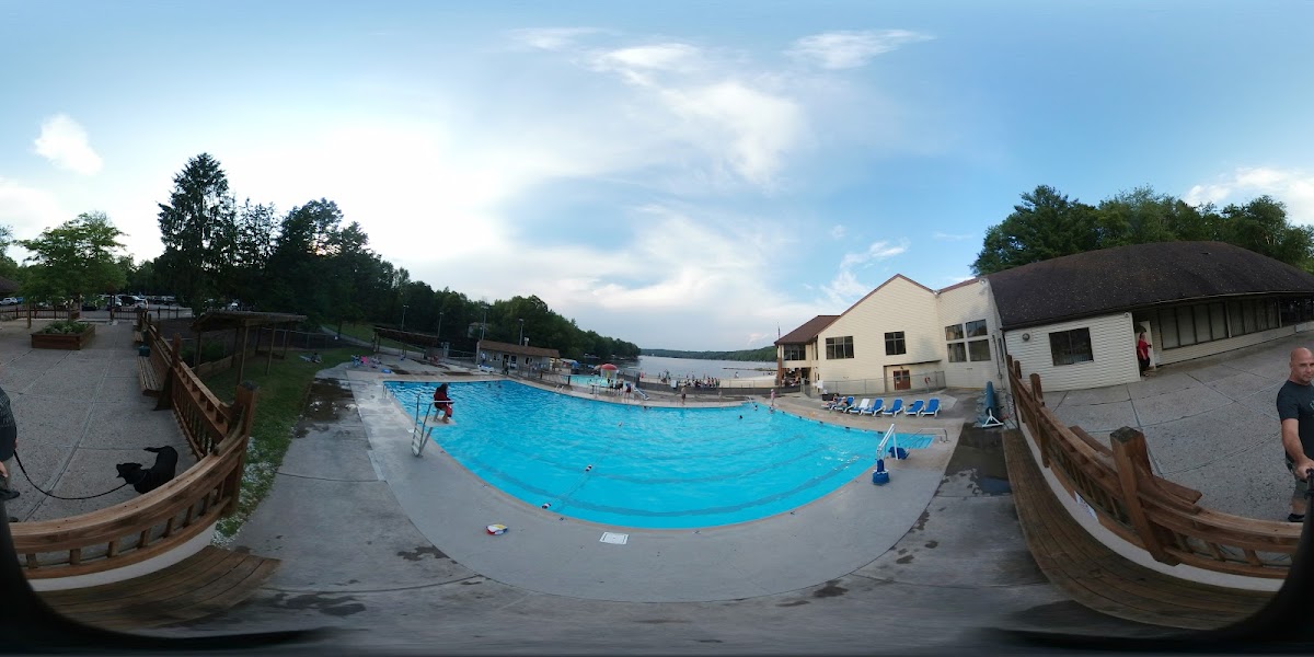 Hideout Clubhouse - Photo 1