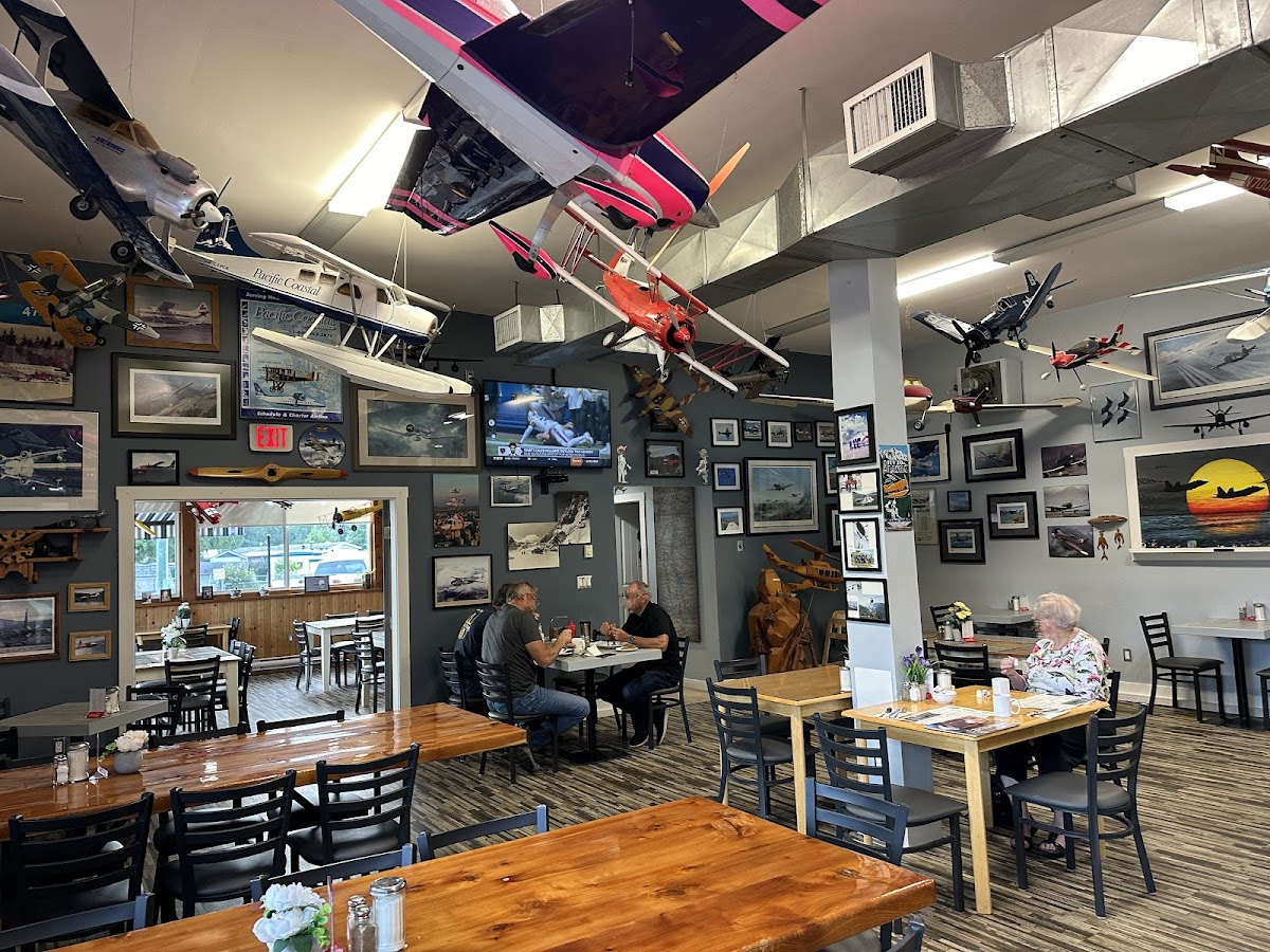 Julie's Airport Cafe