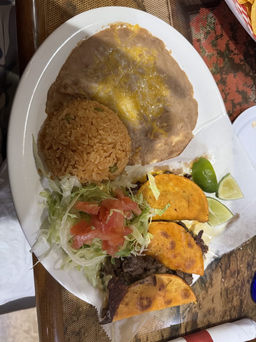 Casa Del Taco - Photo 4