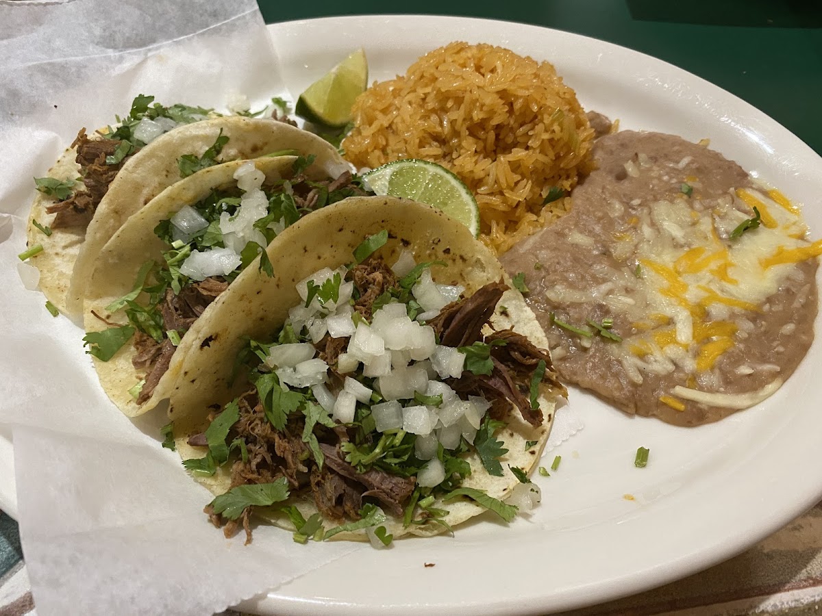 Casa Del Taco - Photo 7