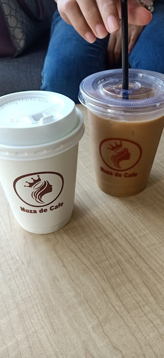 Muza De Cafe & Restaurant - Photo 8