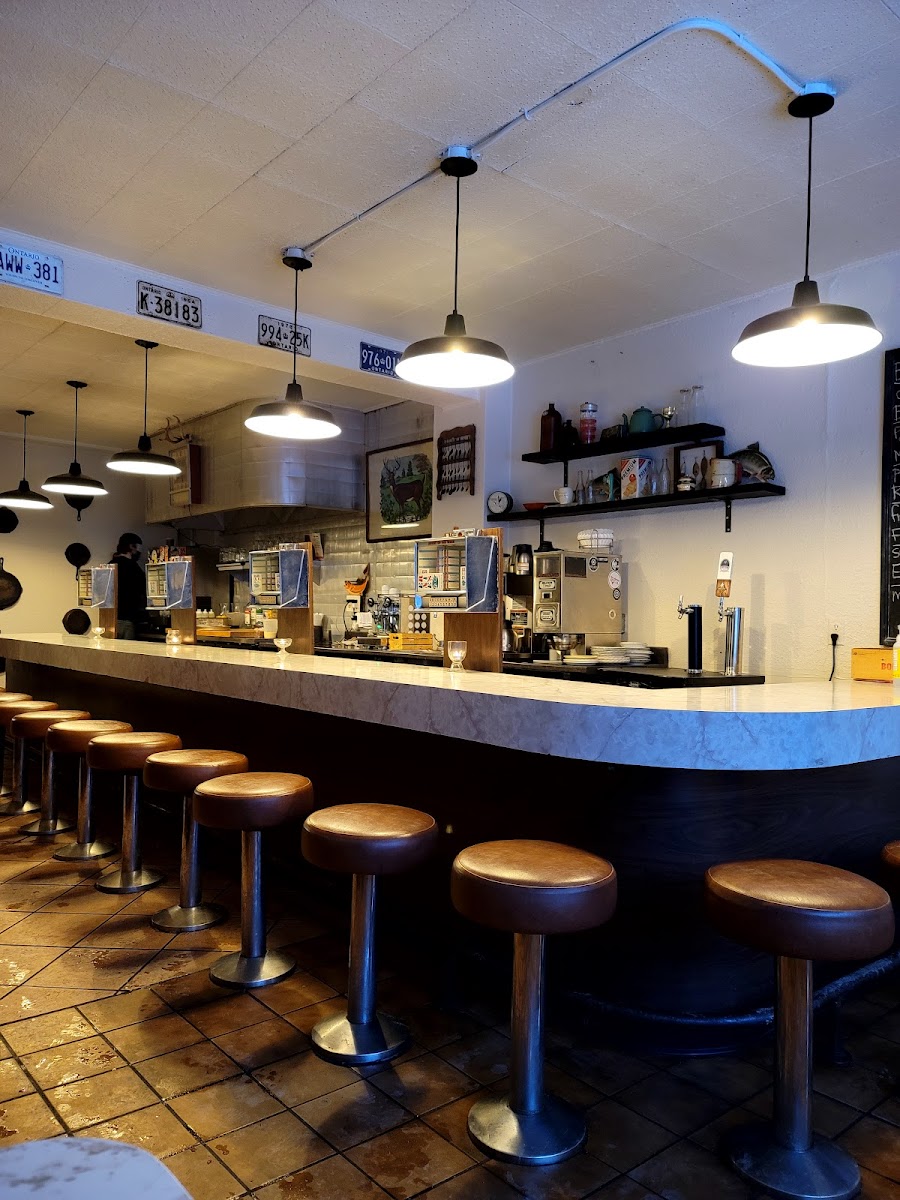 Ernie's Coffee Shop - Photo 5
