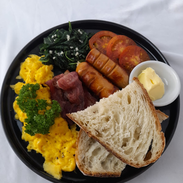 Big Breakfast