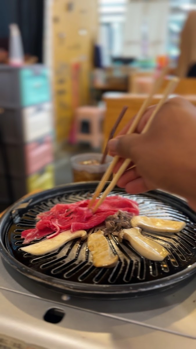 Bagushi Steamboat and Grill Changlun - Photo 1