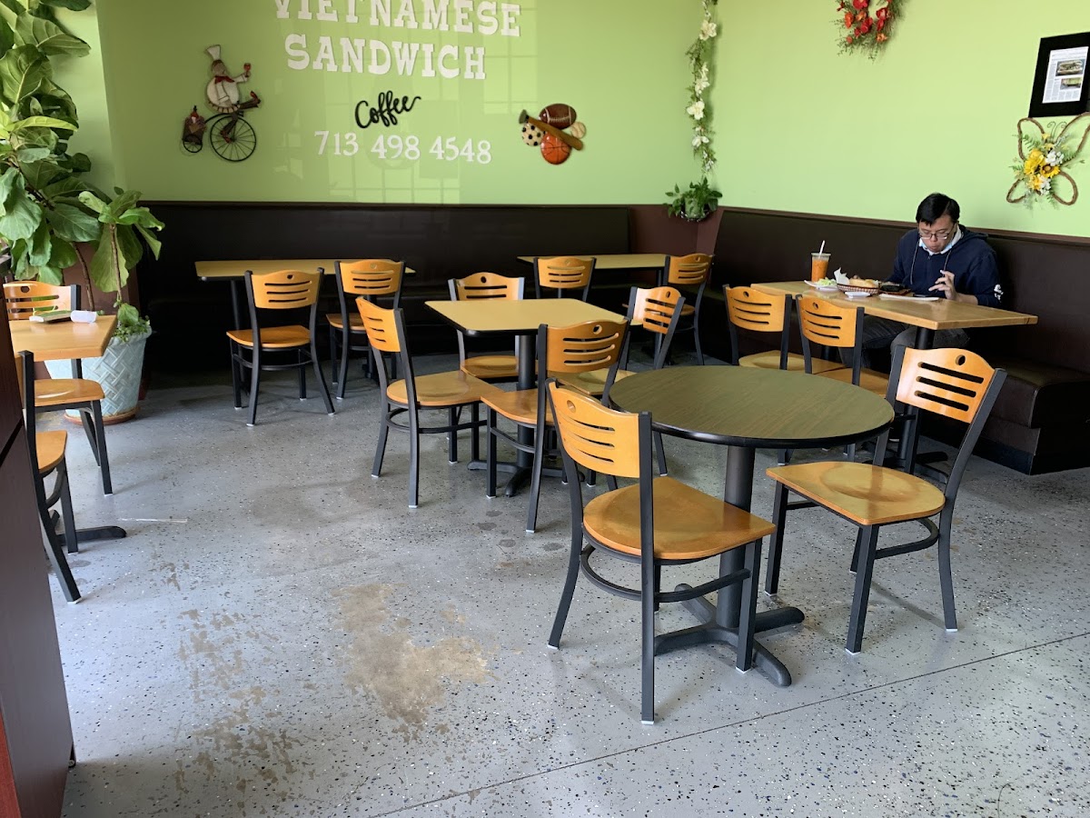 Khang Vietnamese Sandwich & Cafe - Photo 3
