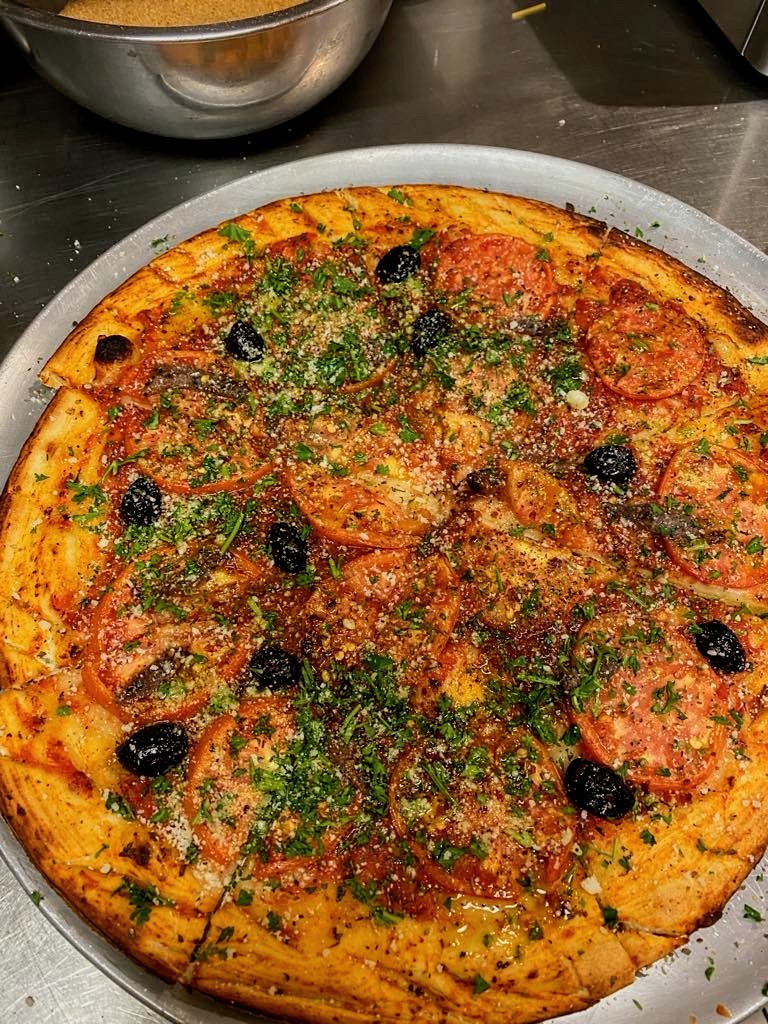 Mercuri Pizzeria - Photo 1
