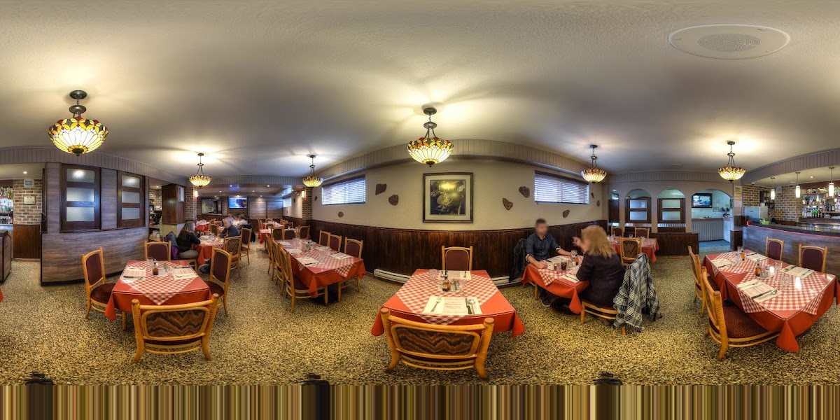 Mercuri Pizzeria - Photo 5