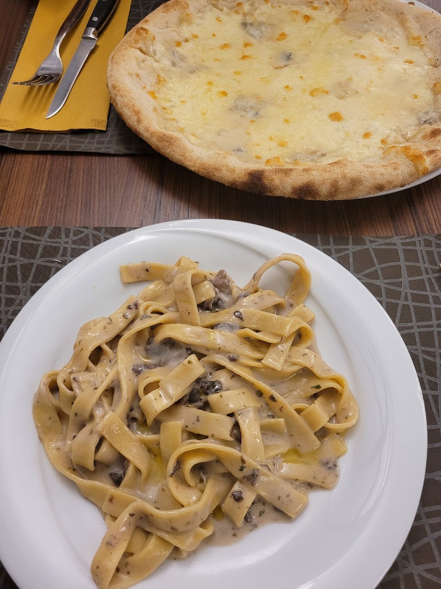 Alfieri Bar Pizzeria - Photo 4