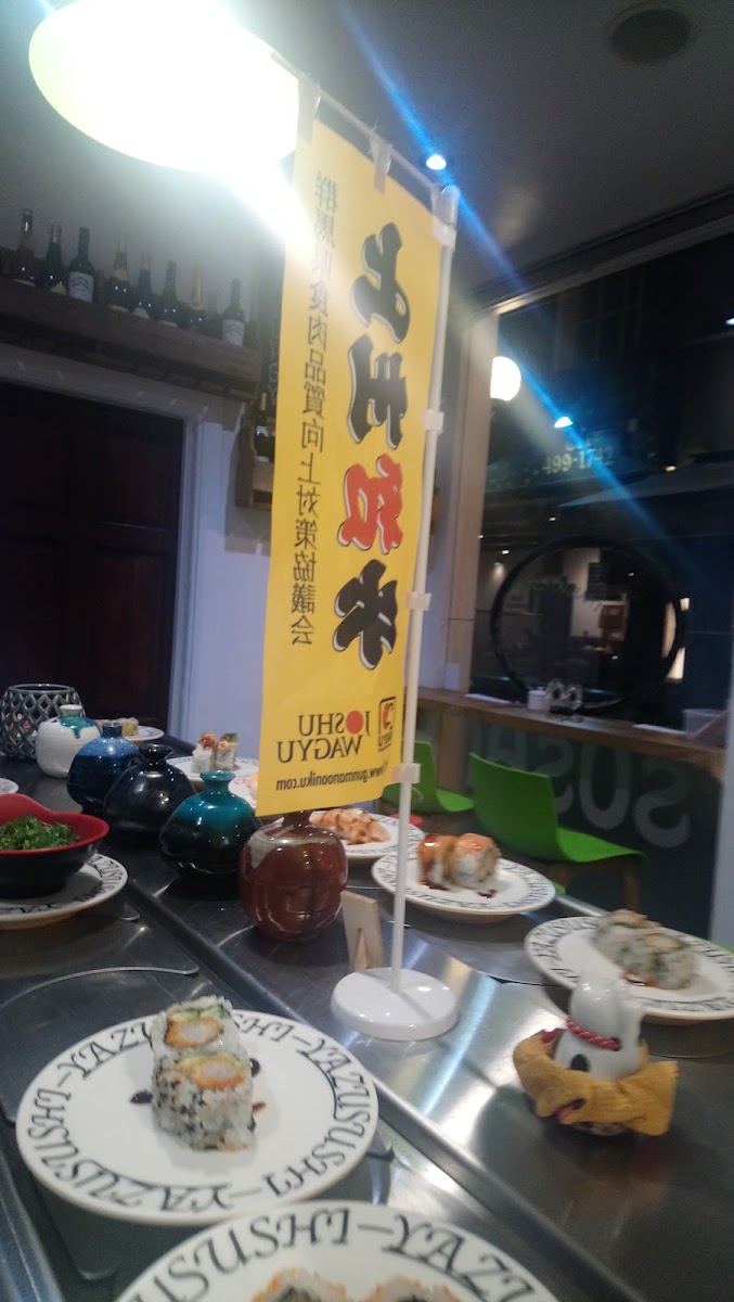 Yazu Sushi - Photo 9