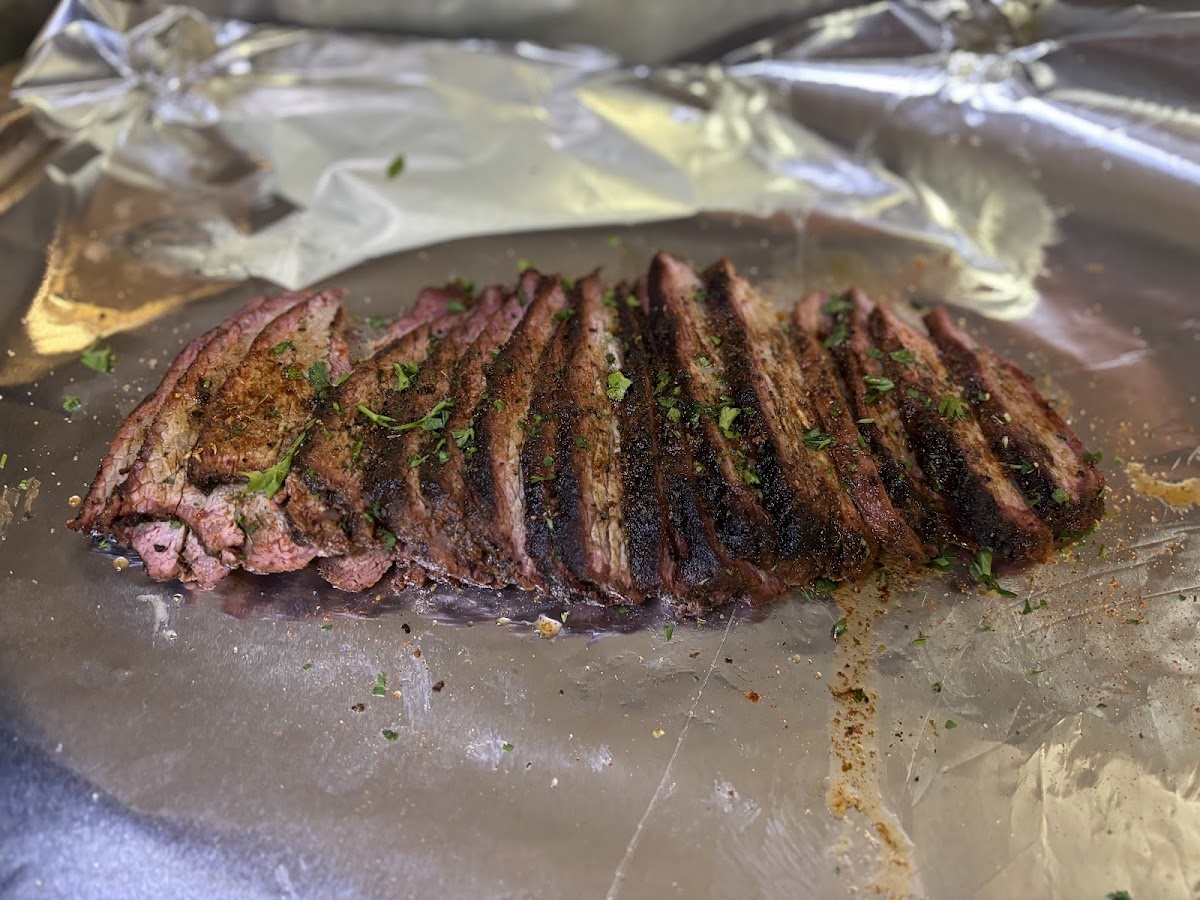 Davis NW Smokehouse - Photo 2