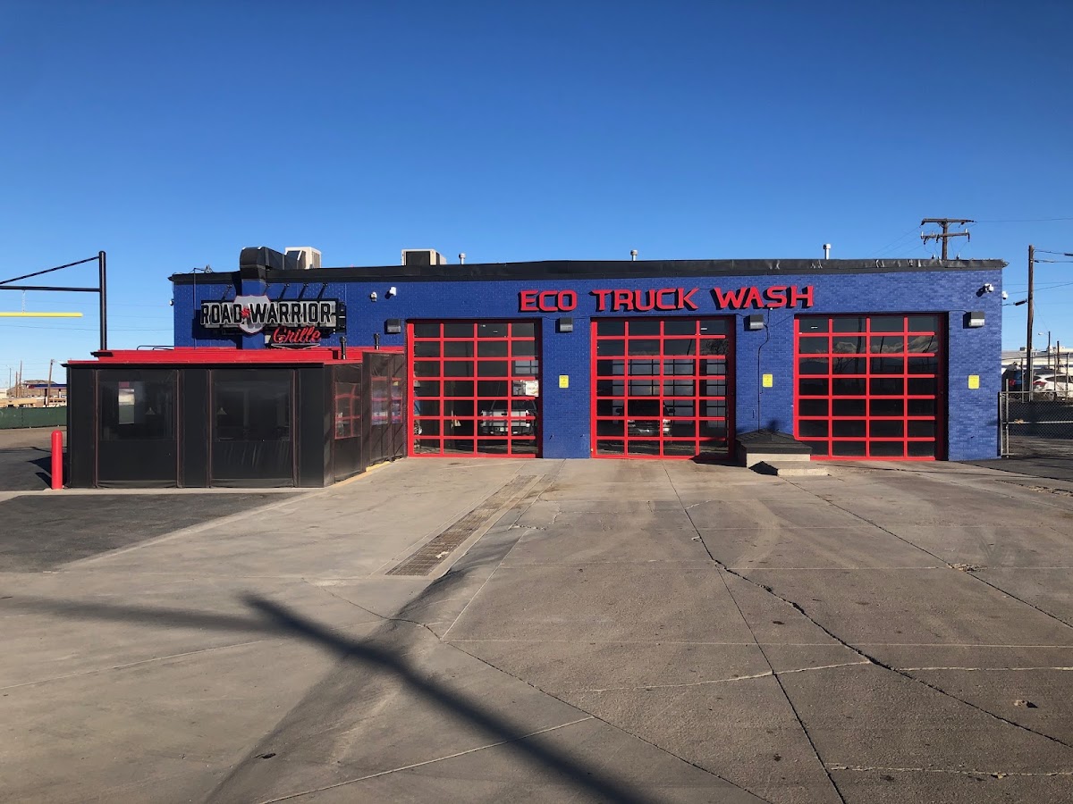 Road Warrior Grille at Eco Truck Wash - Photo 1