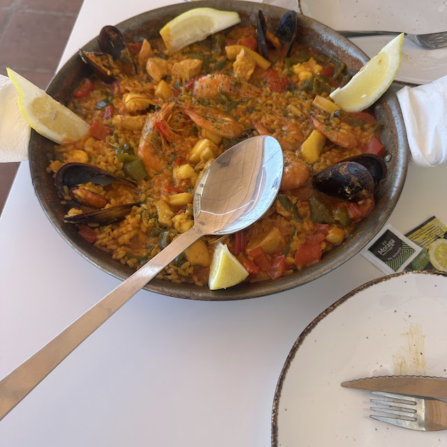 Paella Fideua