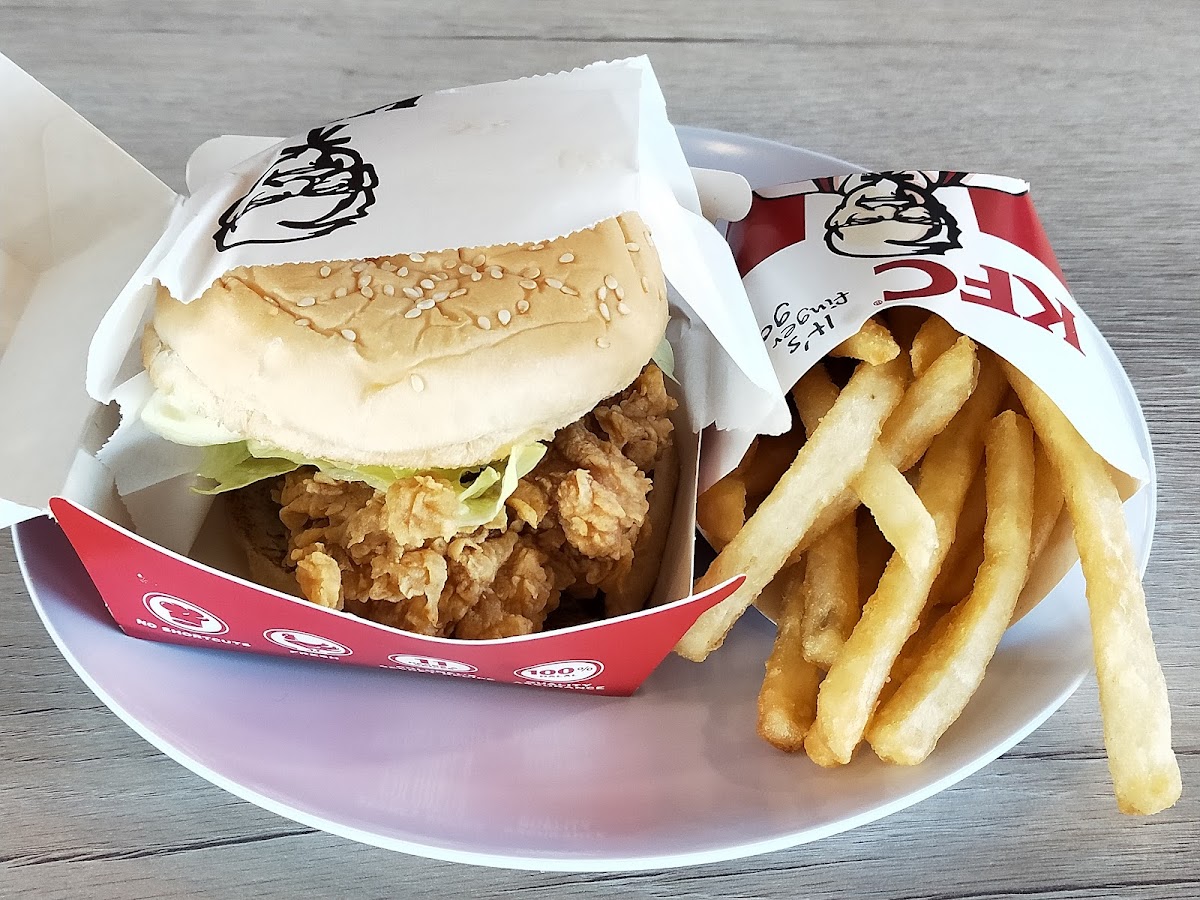 KFC Sibu Jaya - Photo 9