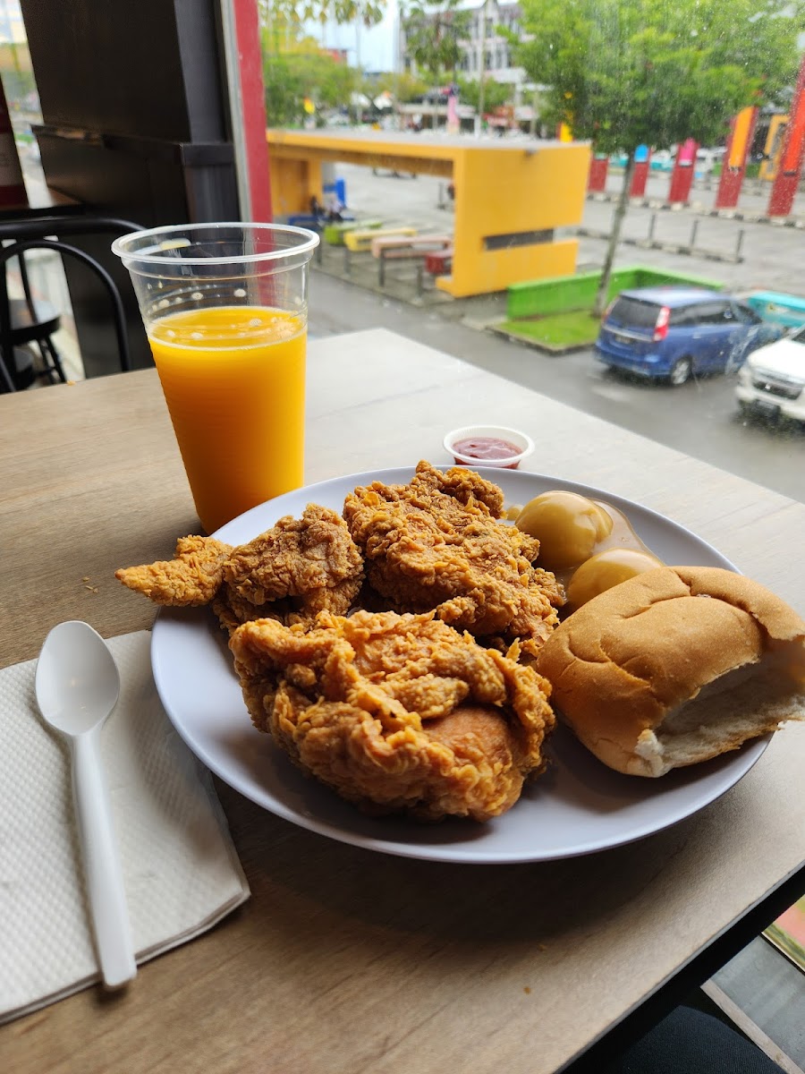 KFC Sibu Jaya - Photo 5