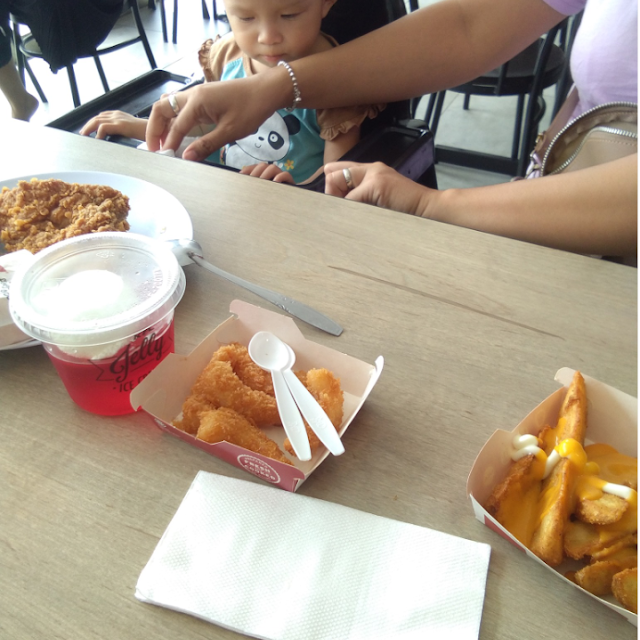 Cheezy Wedges