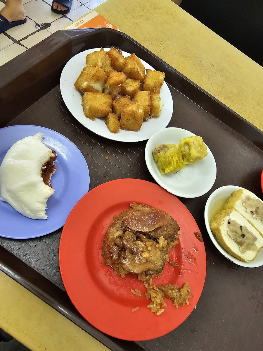 Restoran Kak Kak 佳佳点心茶楼 - Photo 4