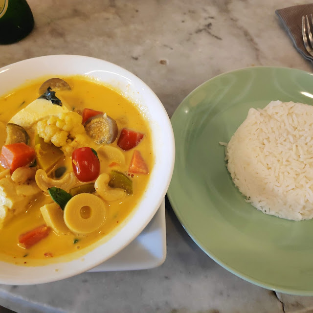 Red Curry Vegetable with Rice