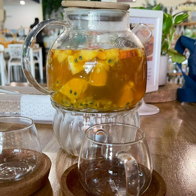 Fresh Mixed Fruit Tea