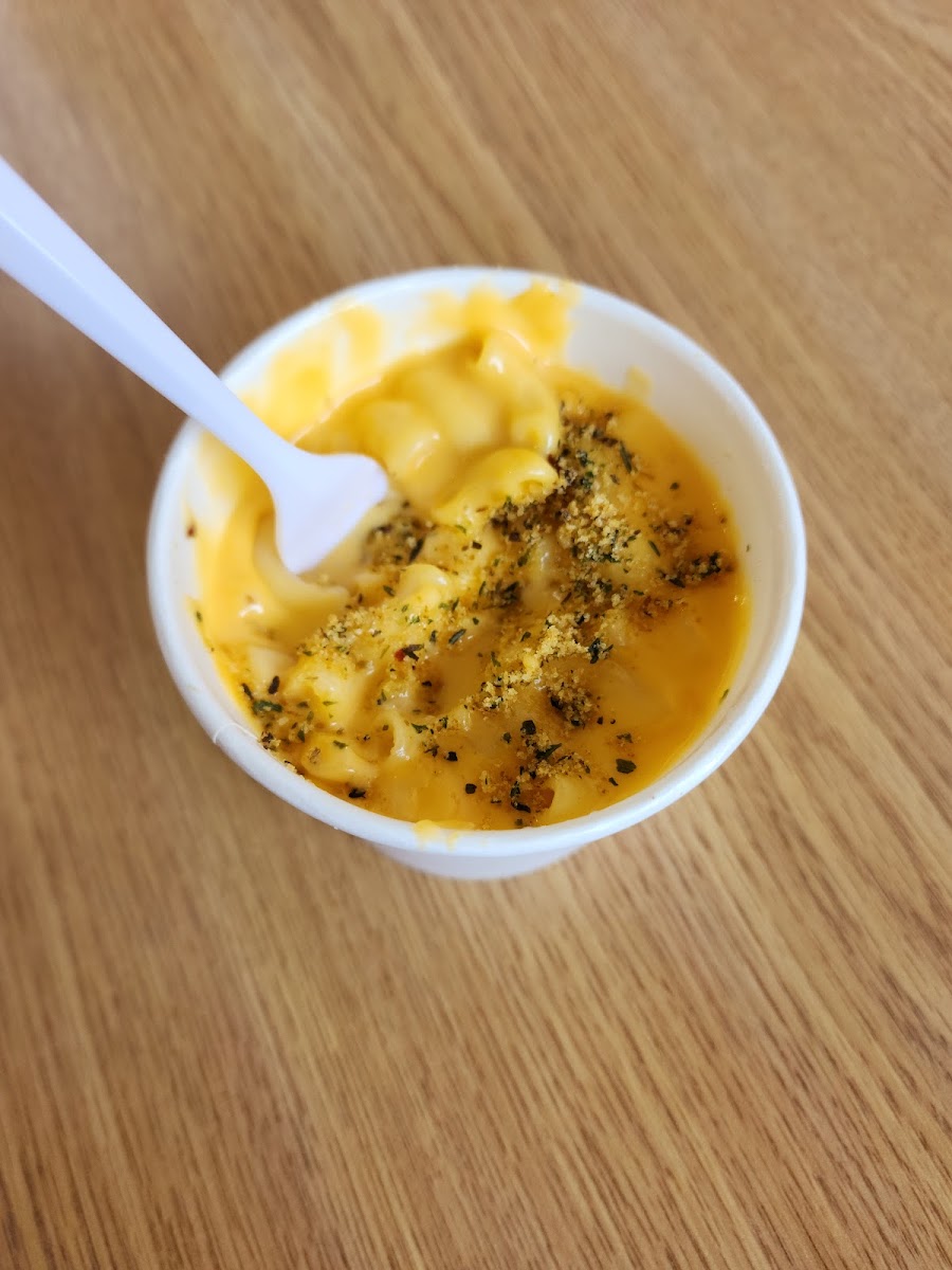 Chick N Flames - Photo 9