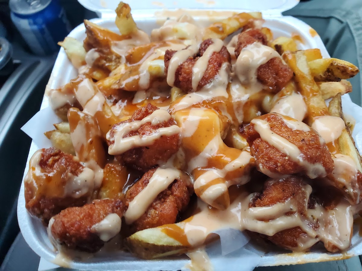 Chick N Flames - Photo 6