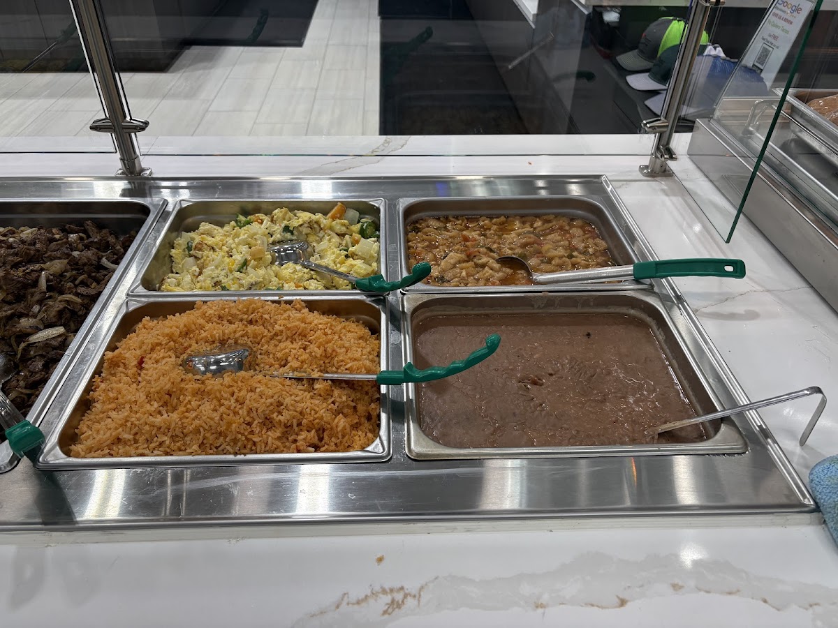 Yo Quiero Tacos - Photo 3