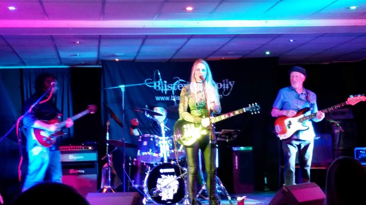 Holmeside Hall Social Club - Photo 6