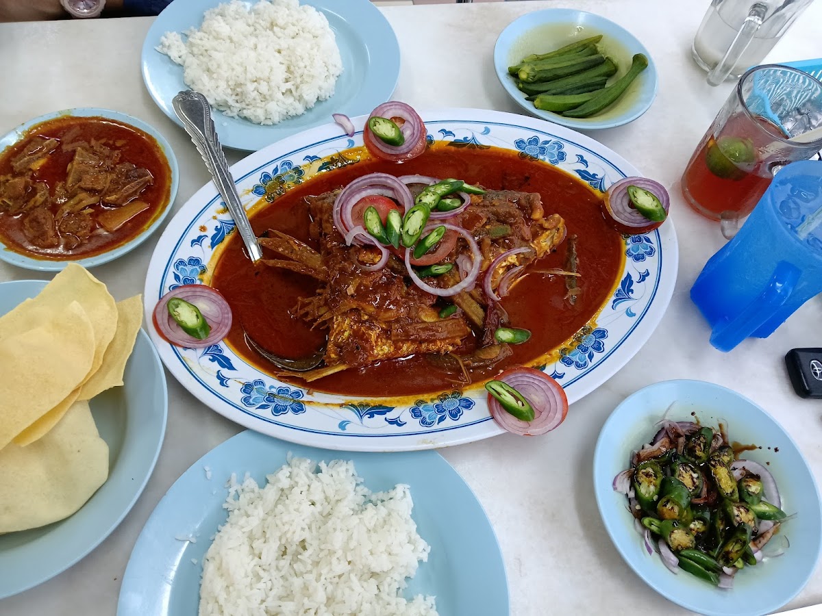 Kari Kepala Ikan Salim Restaurant - Photo 1