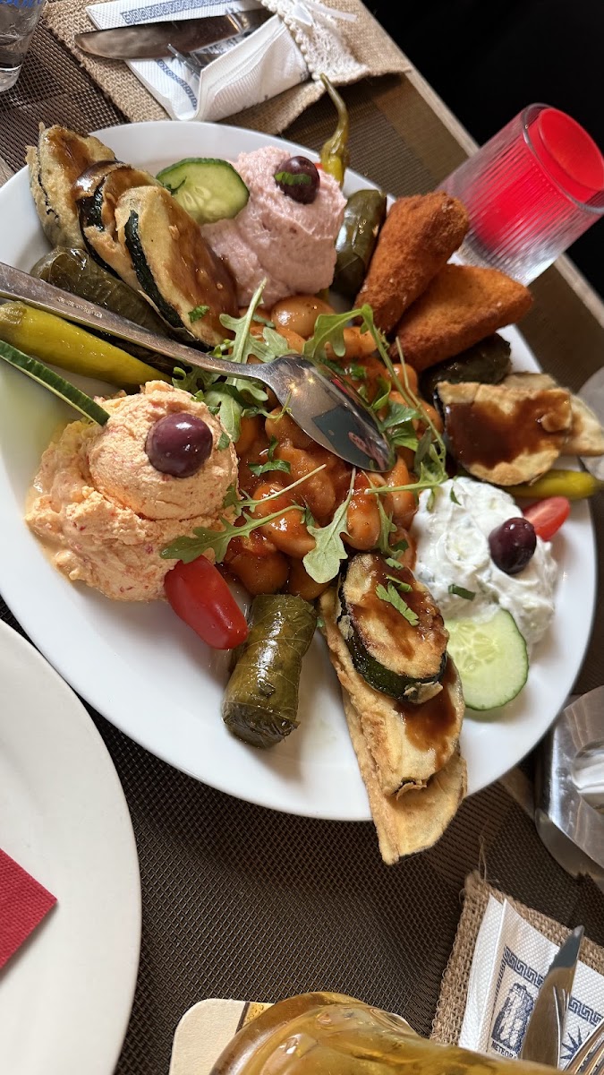 Ohana Artern -griechisches Restaurant - Photo 2