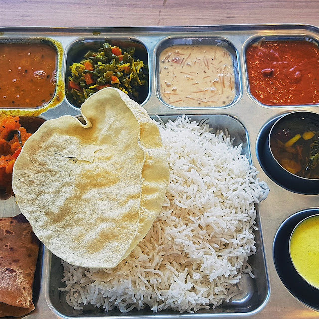 Vegetarian Thaali