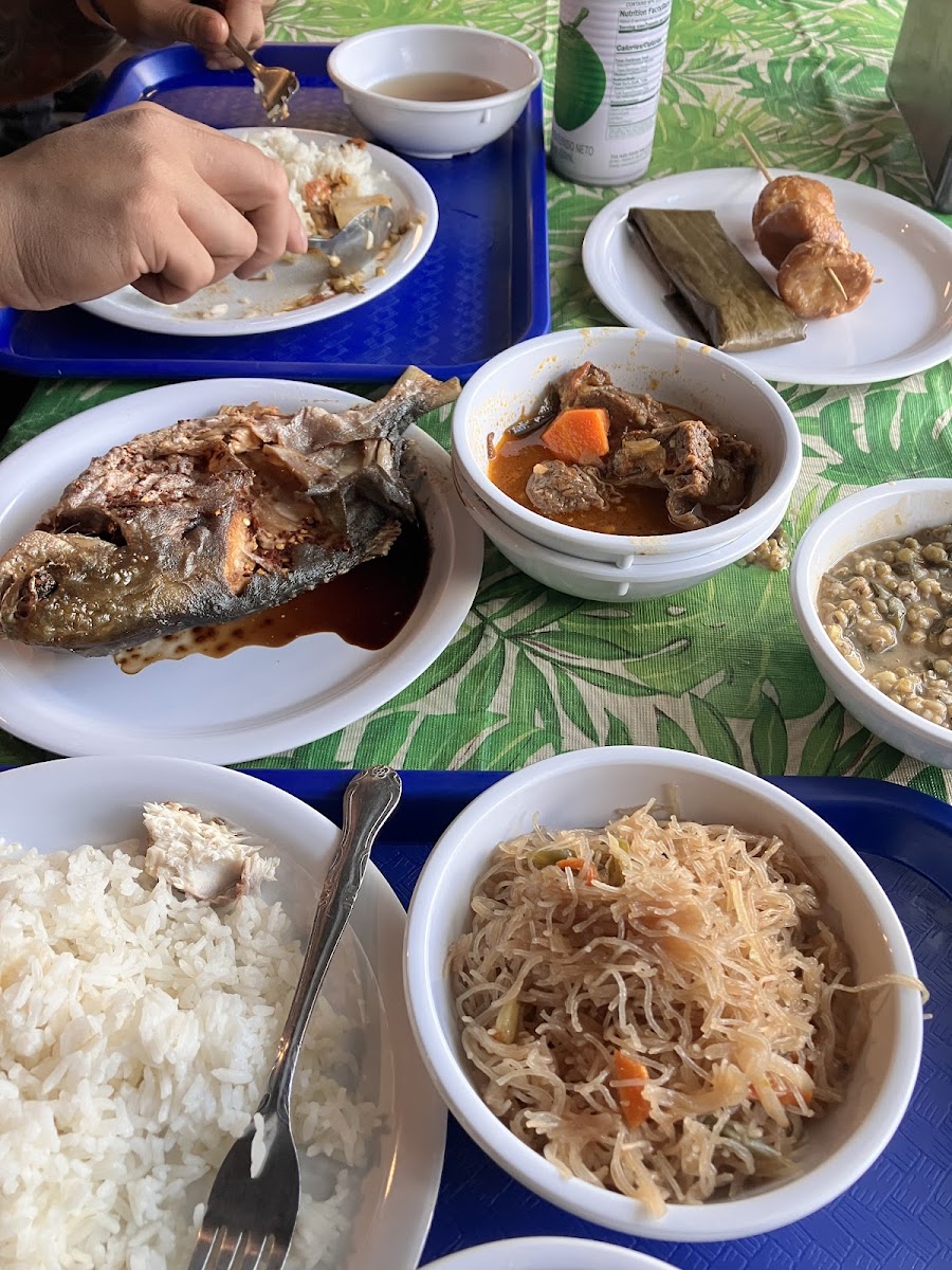 Philippine Resto - Photo 7