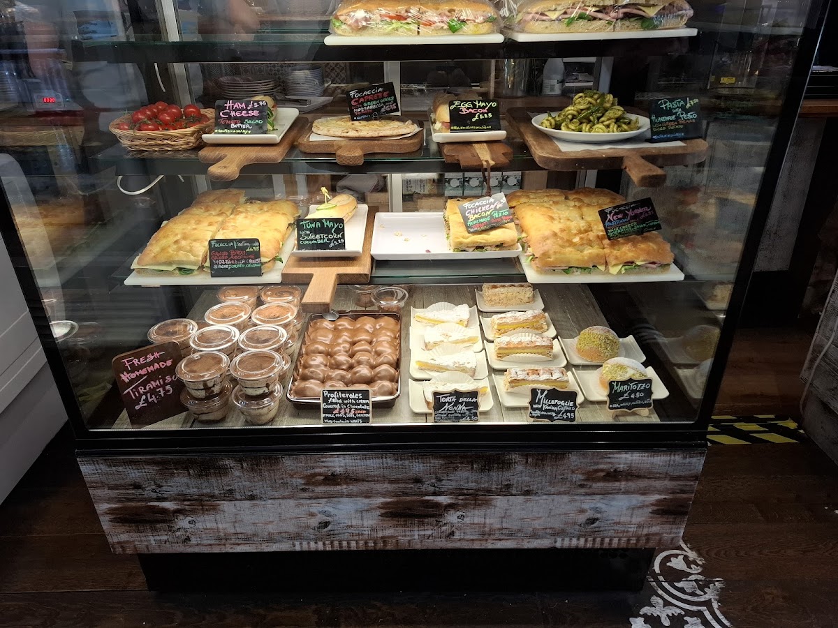Artefood Windsor - Photo 4
