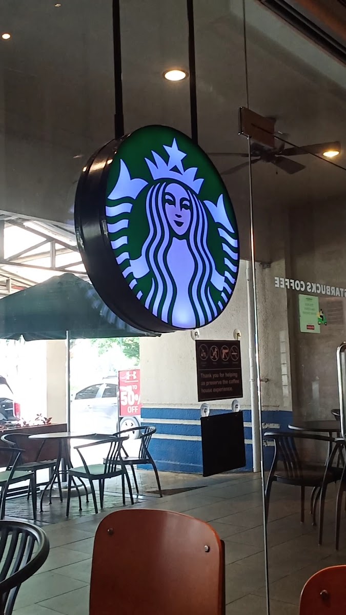 Starbucks Coffee - Paseo de Sta. Rosa - Photo 1