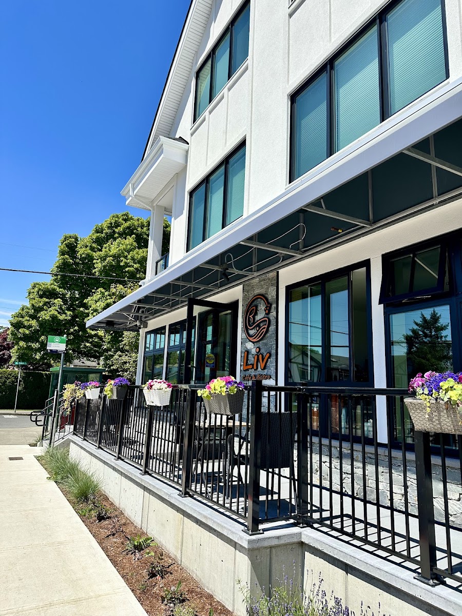 Liv Cafe and Bistro - Photo 2