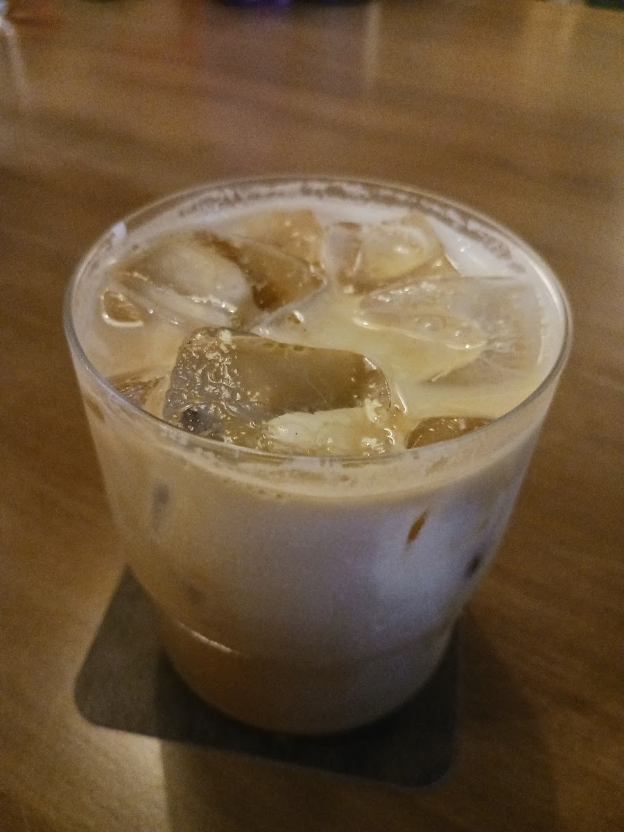 Southbank Cafe + Lounge BGC - Photo 7