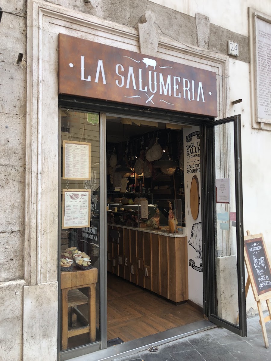 La Salumeria