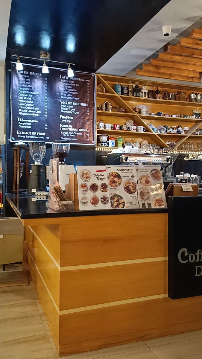 Coffee Master Dessert Cafe - Photo 1