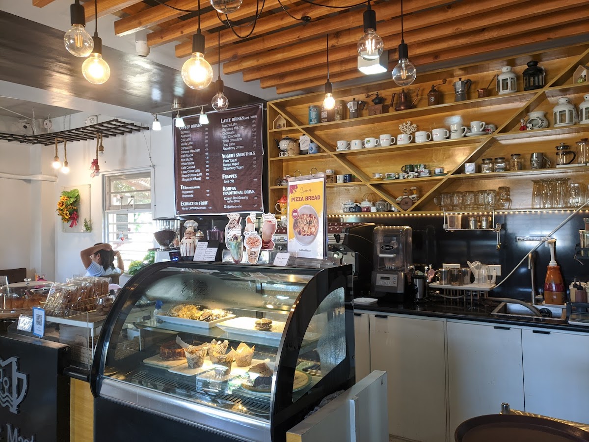 Coffee Master Dessert Cafe - Photo 3