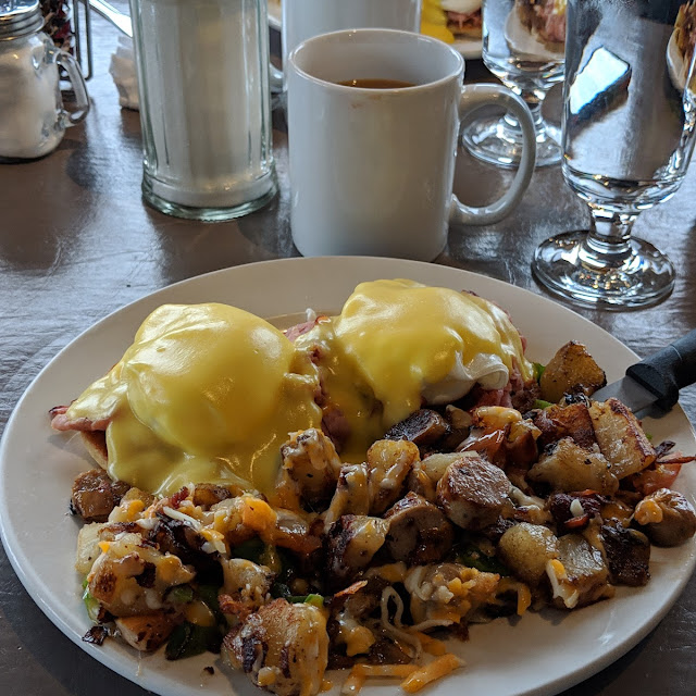 Eggs Benedict