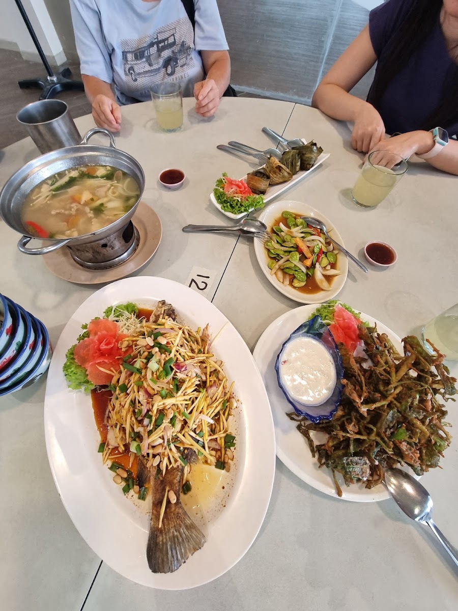 Wan Dee Thai BBQ Restaurant - Photo 4