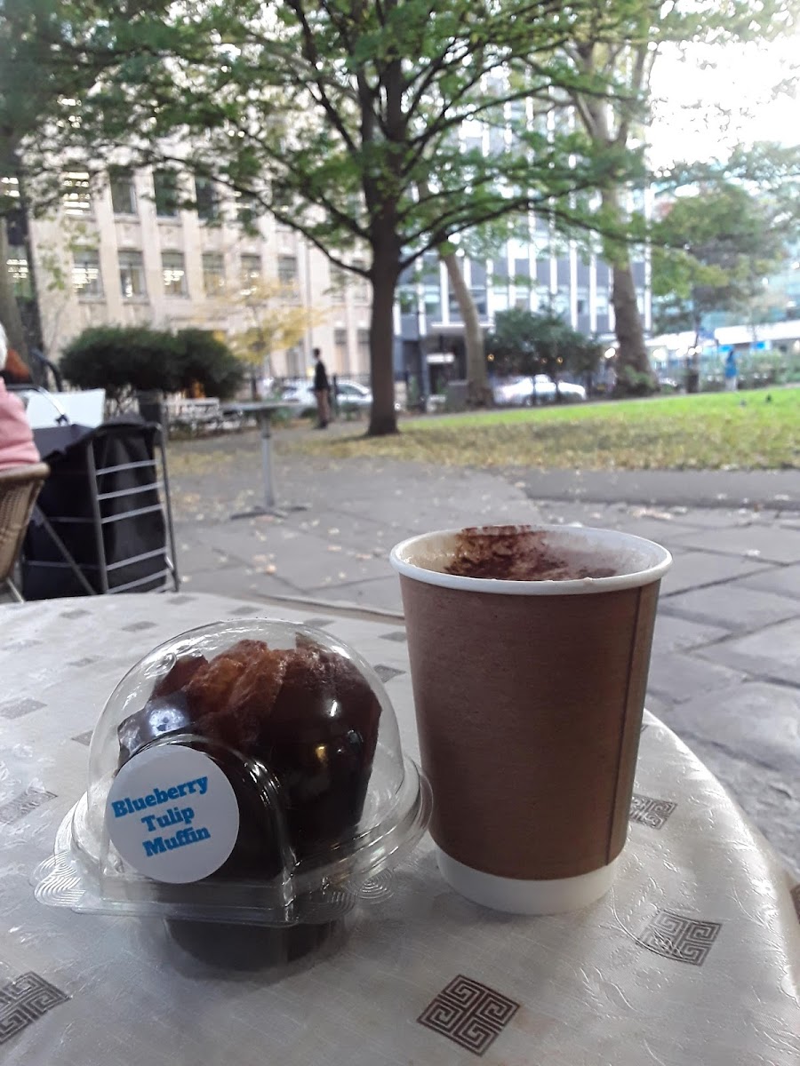 Red Lion Cafe - Photo 4