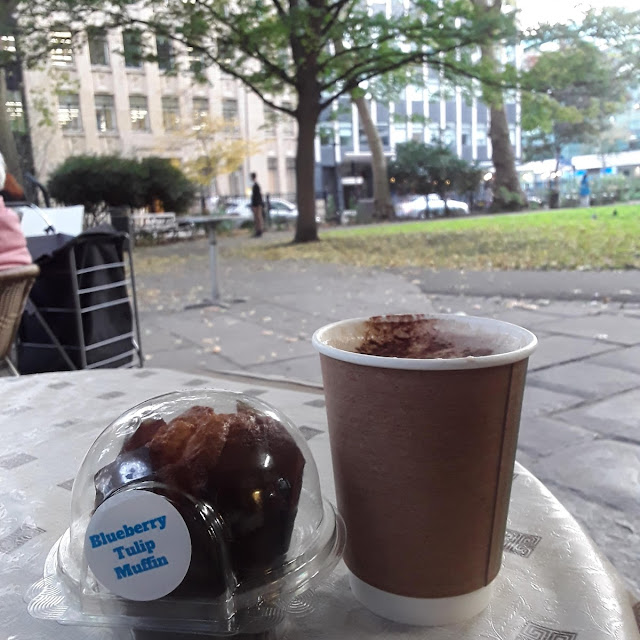 Mocha & Muffin