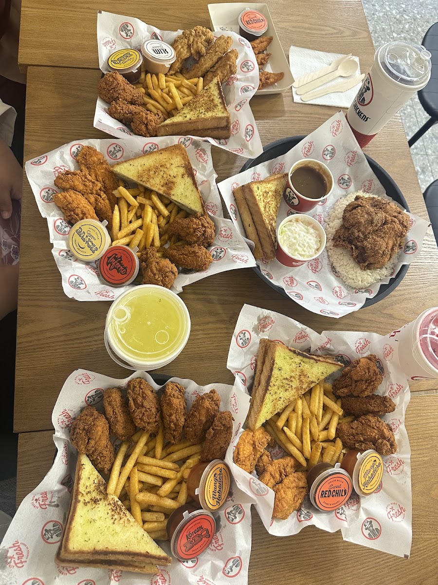 Slim Chickens Subang Jaya SS15 - Photo 8