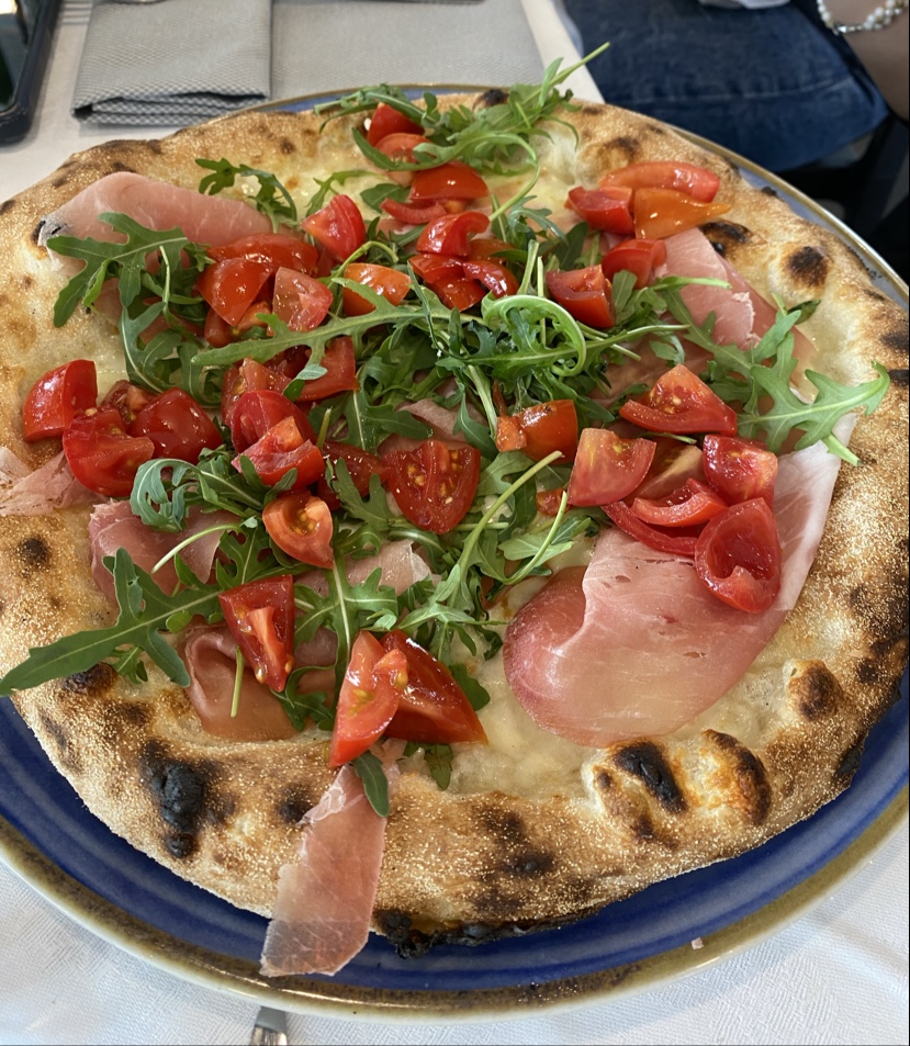 La Luna Pizzeria - Photo 1